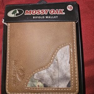 Mossy Oak Brown Bifold Wallet with Camo Accent